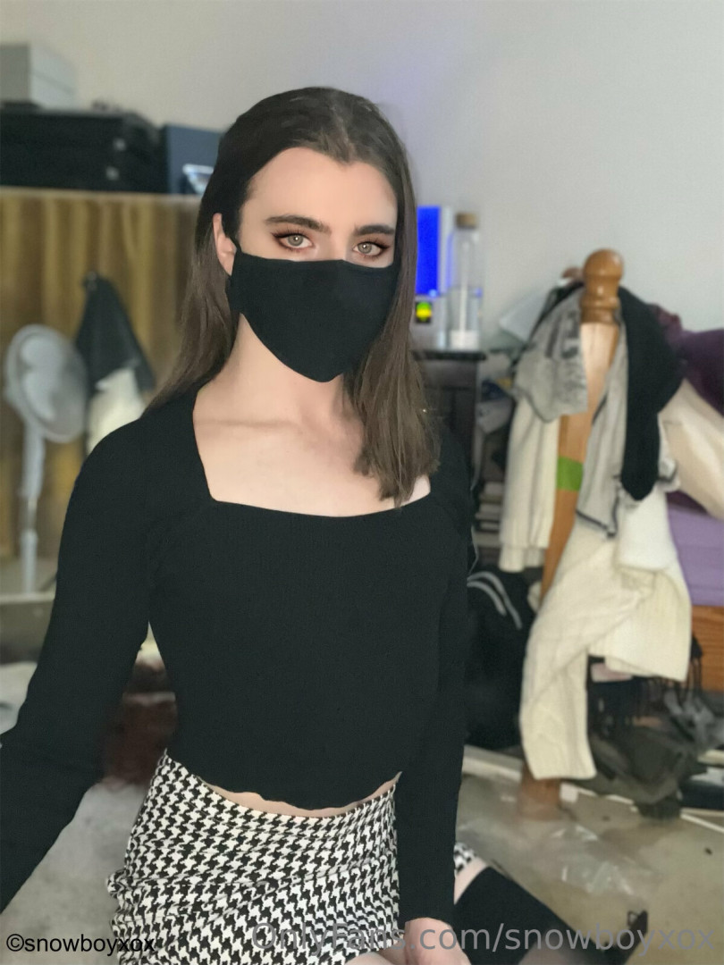 Photo by snowboyxox published on June 1,2023 11:08:21 - BestThots
