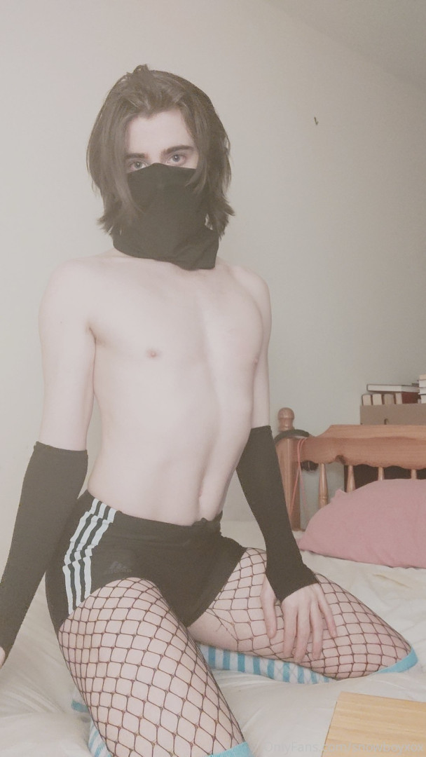 Photo by snowboyxox published on October 11,2023 07:38:21 - BestThots