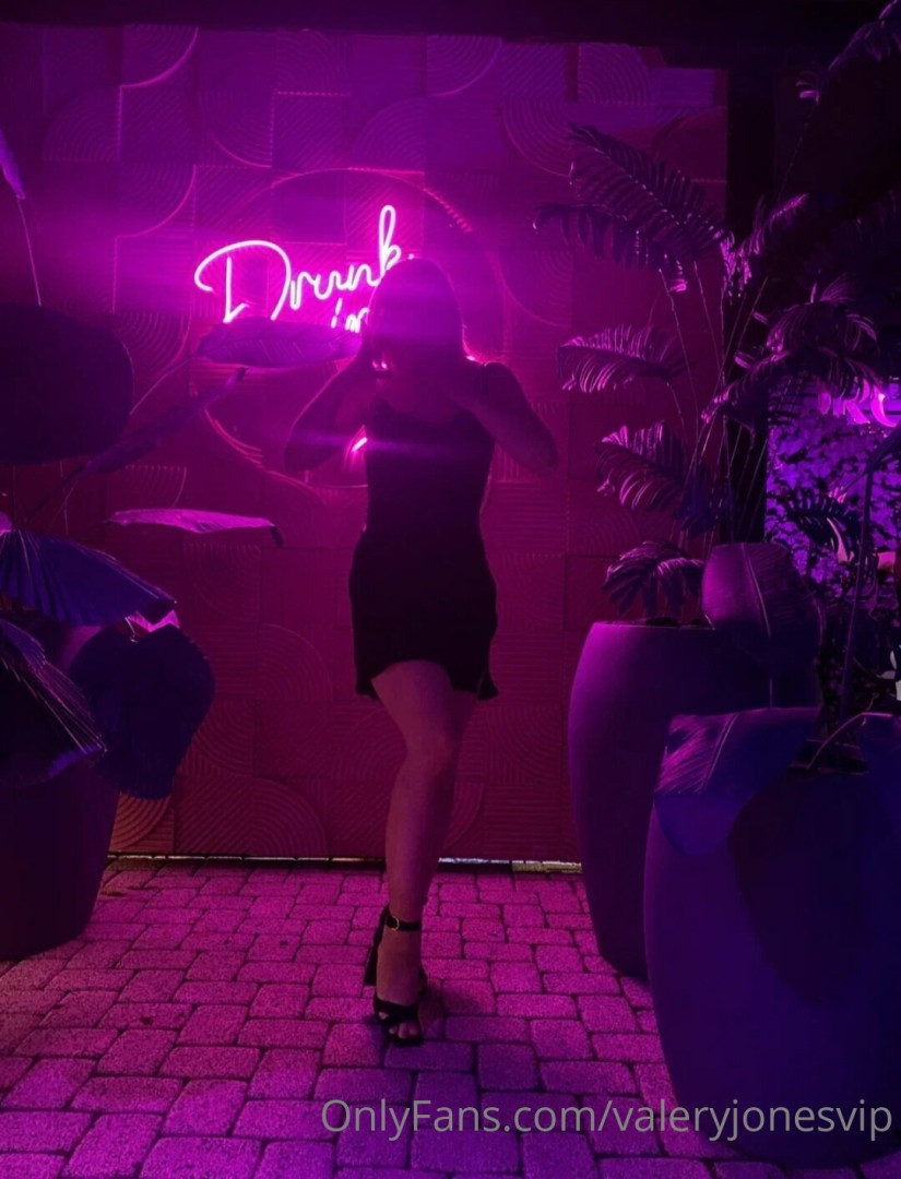 Photo by valeryjonesvip published on May 16,2023 06:42:56 - BestThots