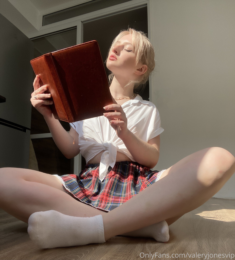 Photo by valeryjonesvip published on May 16,2023 06:48:56 - BestThots