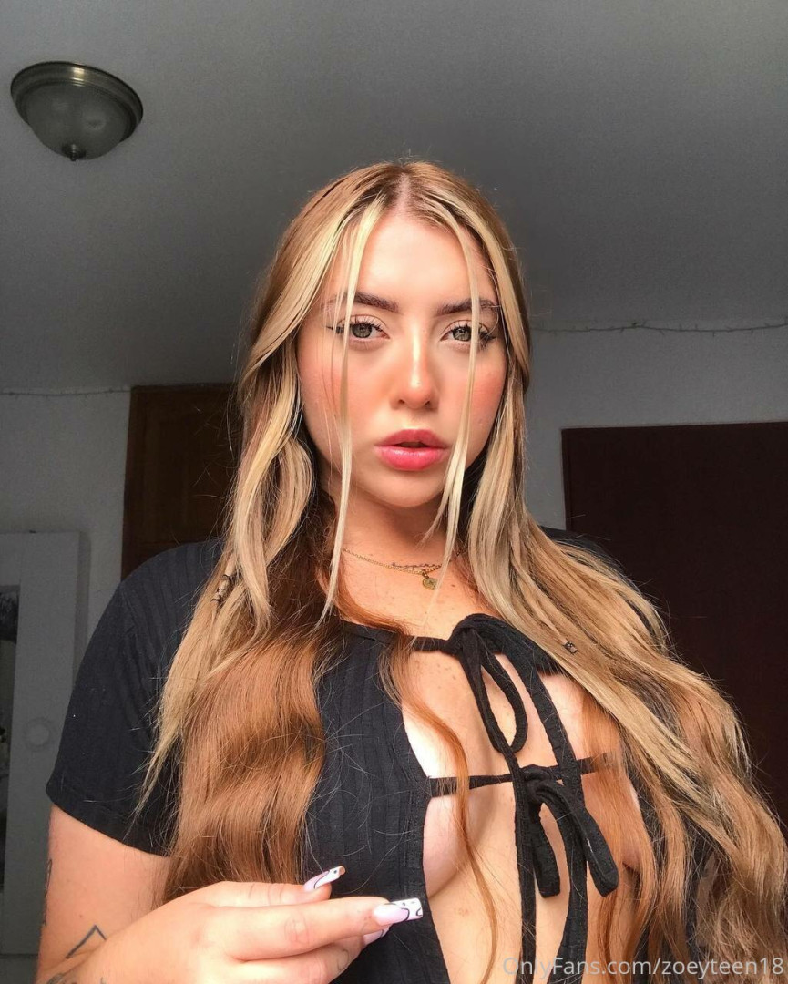 Photo by zoeyteen18 published on October 16,2023 09:14:31 - BestThots