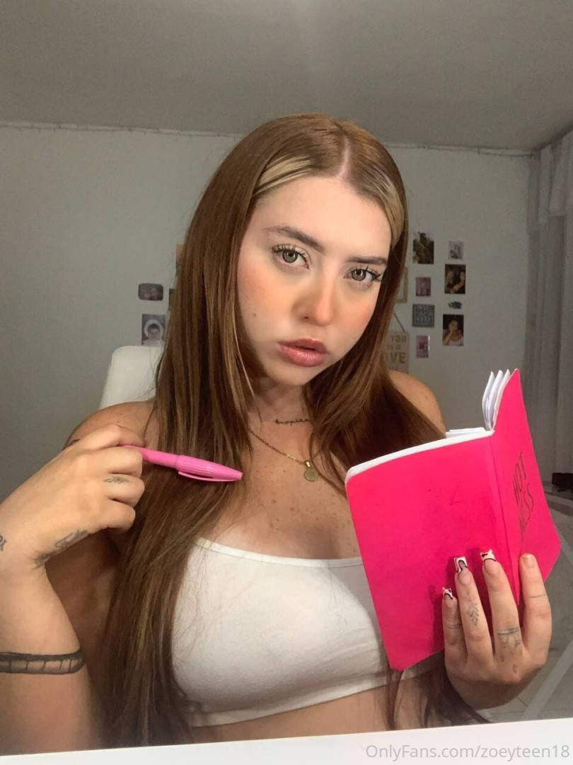 Photo by zoeyteen18 published on October 16,2023 09:27:15 - BestThots