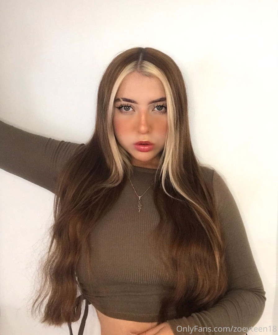 Photo by zoeyteen18 published on October 16,2023 09:28:30 - BestThots