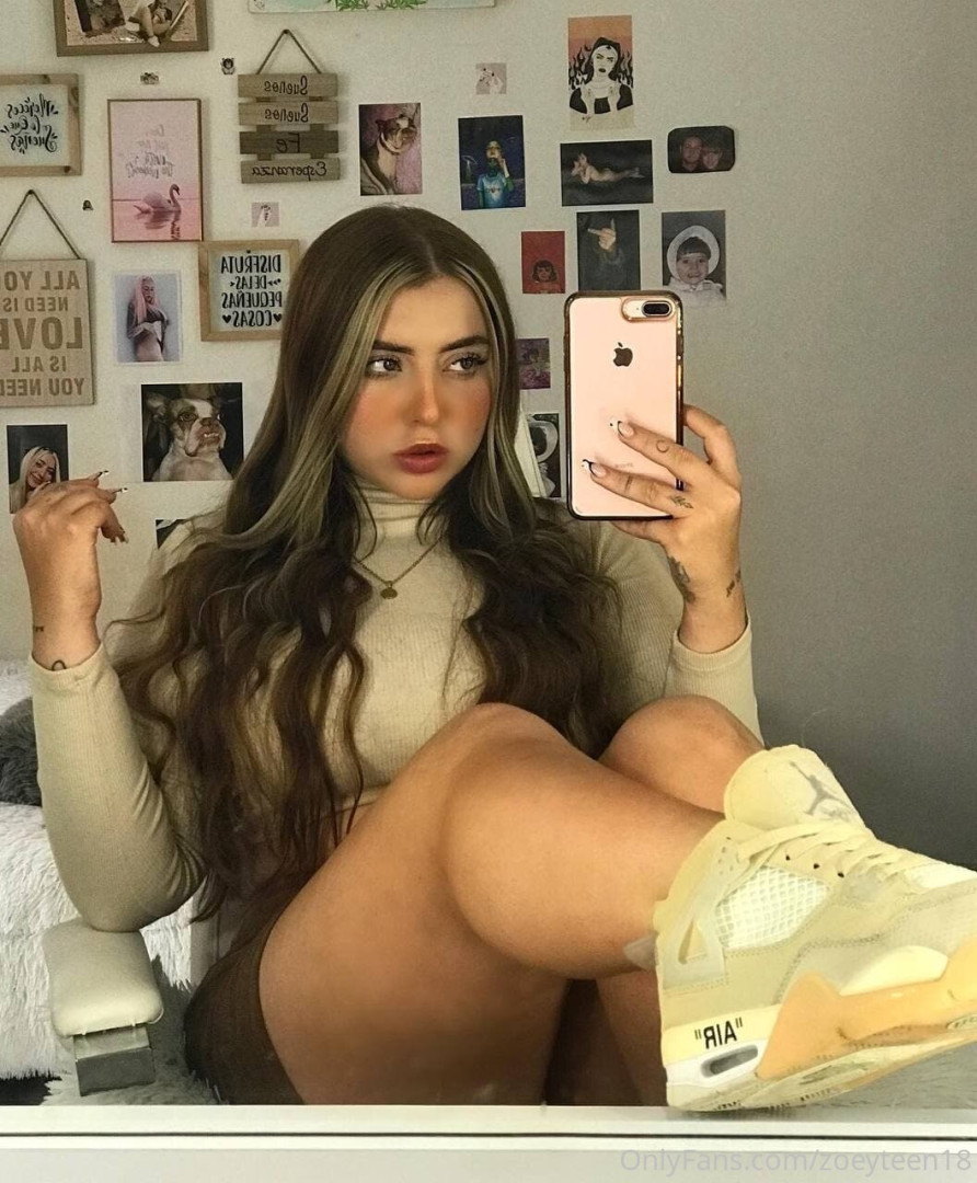 Photo by zoeyteen18 published on October 16,2023 09:44:27 - BestThots