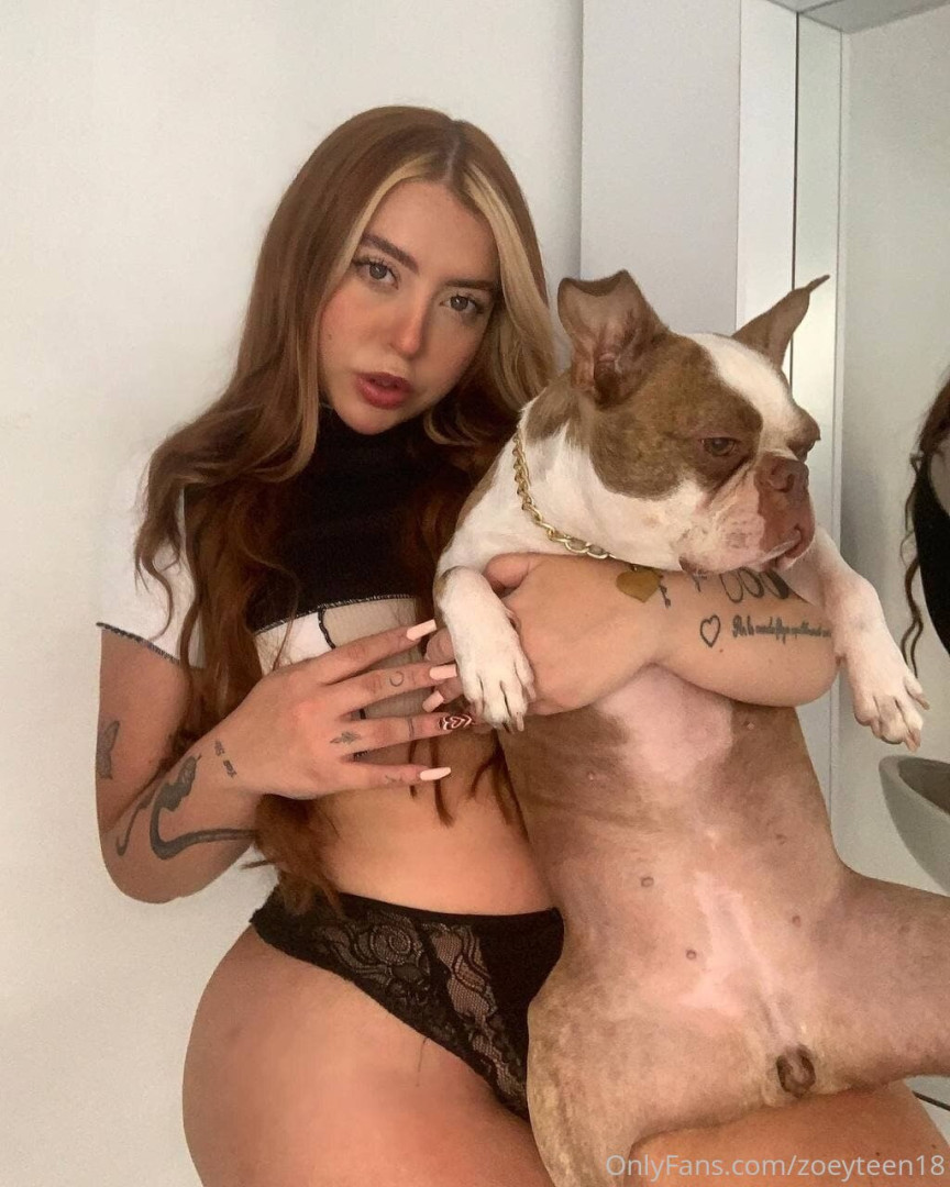 Photo by zoeyteen18 published on October 16,2023 09:50:20 - BestThots