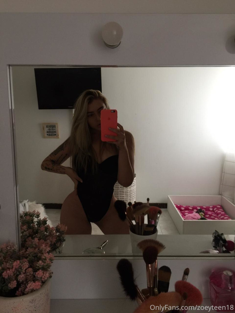 Photo by zoeyteen18 published on October 16,2023 09:51:03 - BestThots