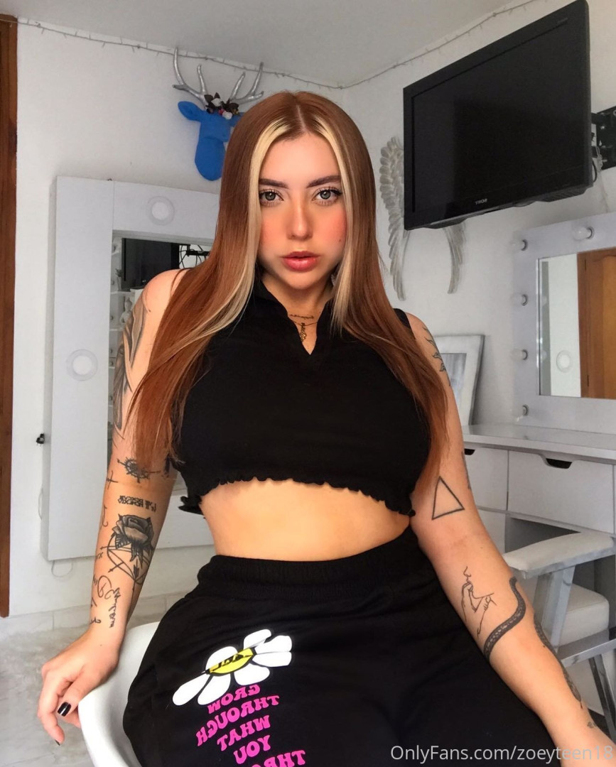 Photo by zoeyteen18 published on October 16,2023 09:51:12 - BestThots