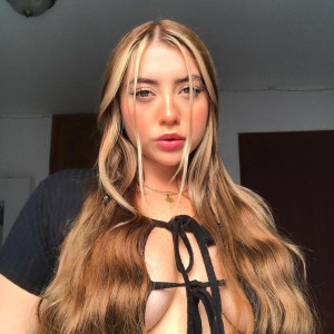 zoeyteen18 #6985046