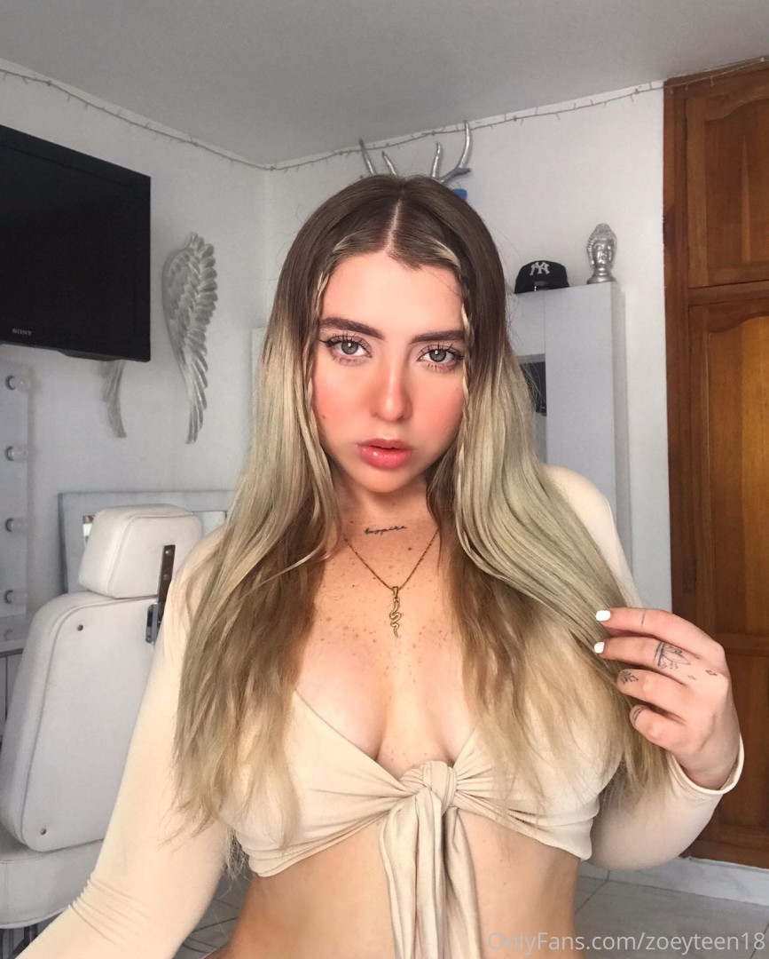 Photo by zoeyteen18 published on October 16,2023 09:54:07 - BestThots