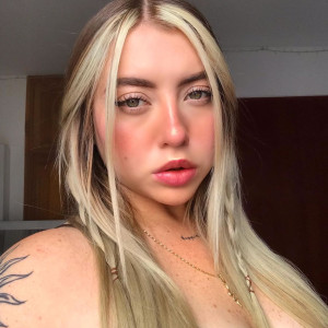 zoeyteen18 #6985984