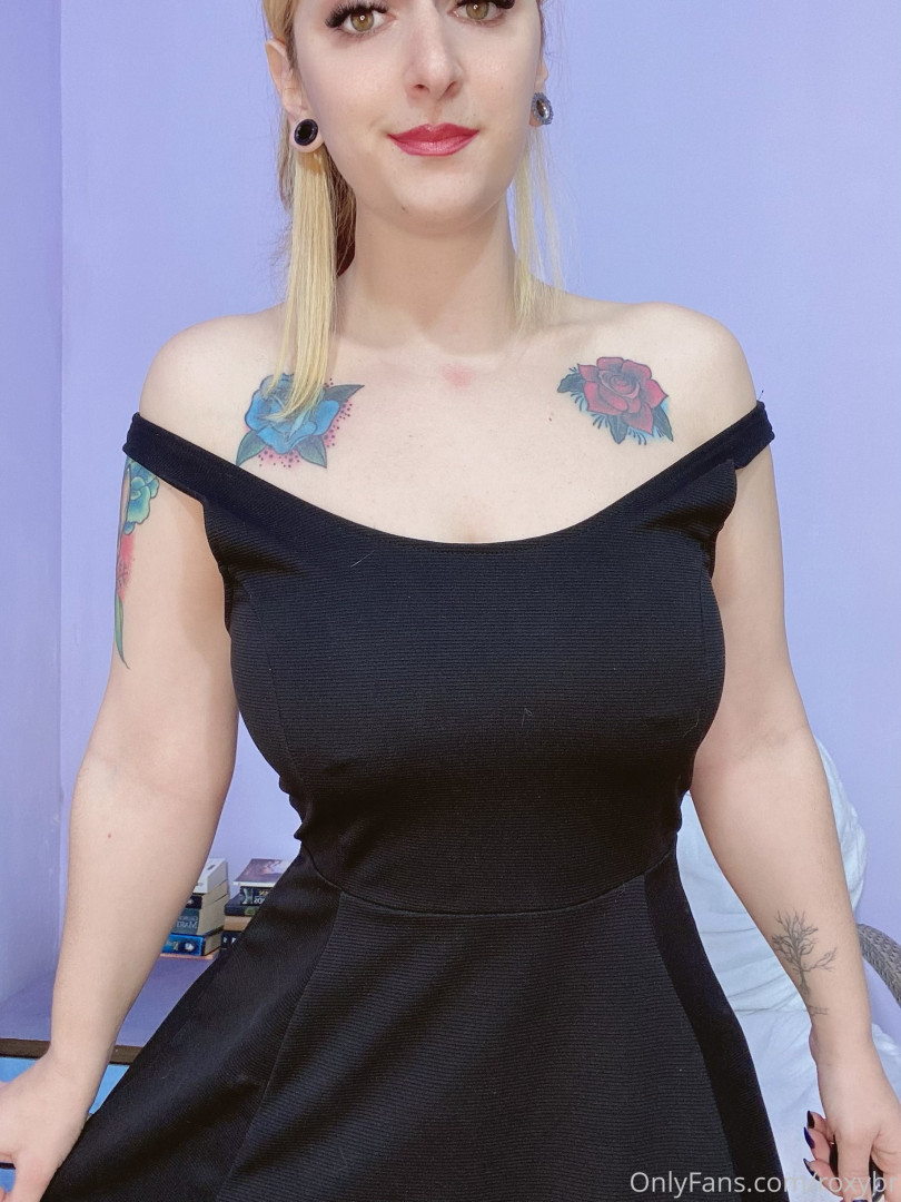 Photo by bluebitchroxy published on December 10,2023 12:23:41 - BestThots