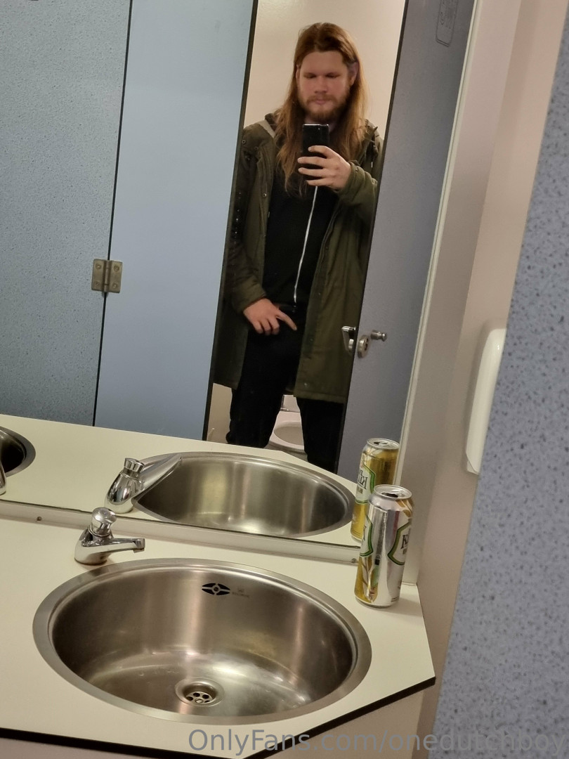 Photo by onedutchboy published on October 16,2023 11:35:21 - BestThots