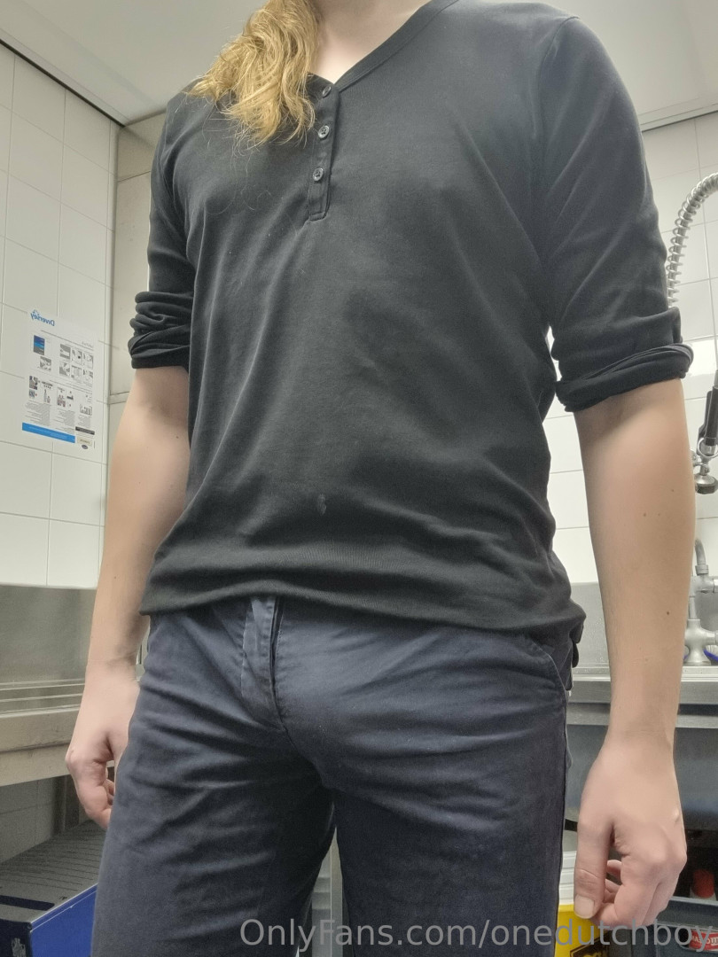 Photo by onedutchboy published on October 16,2023 11:44:24 - BestThots