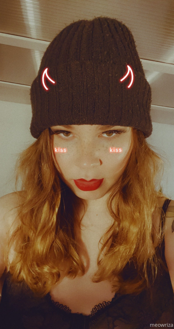 Photo by meowriza published on October 16,2023 08:24:20 - BestThots