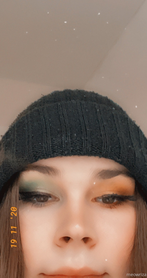 Photo by meowriza published on October 16,2023 08:47:14 - BestThots