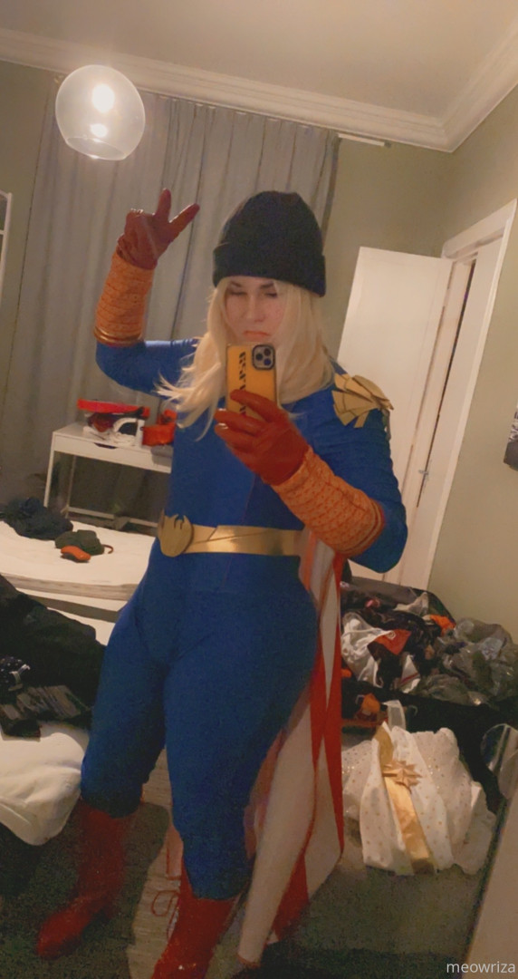 Photo by meowriza published on October 16,2023 08:53:12 - BestThots