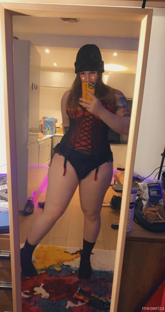 Photo by meowriza published on October 16,2023 09:54:32 - BestThots
