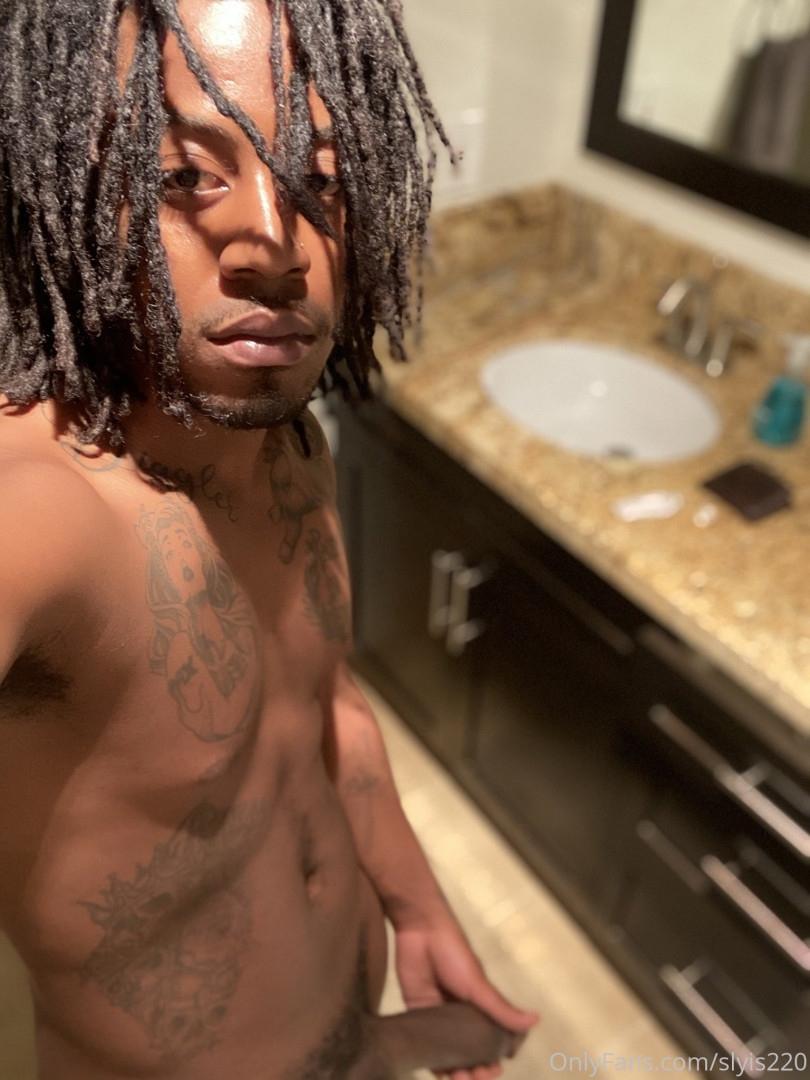 Photo by slyis220 published on May 17,2023 22:17:29 - BestThots