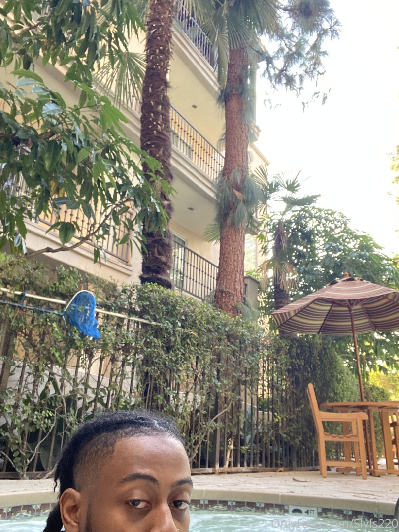 Photo by slyis220 published on May 17,2023 22:17:34 - BestThots