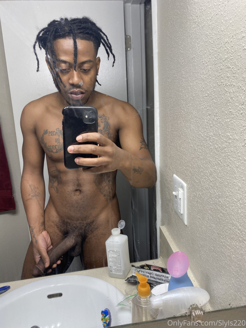 Photo by slyis220 published on May 17,2023 22:18:20 - BestThots