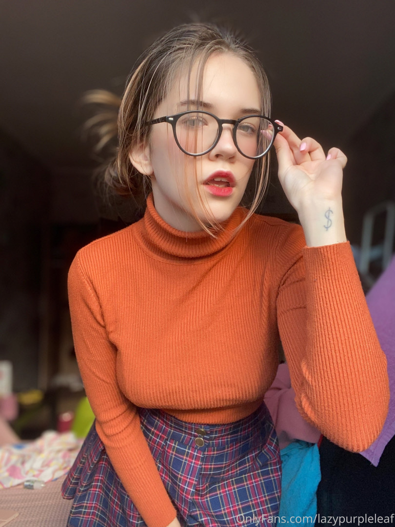 Photo by lazylittleleaf published on October 11,2023 23:46:07 - BestThots