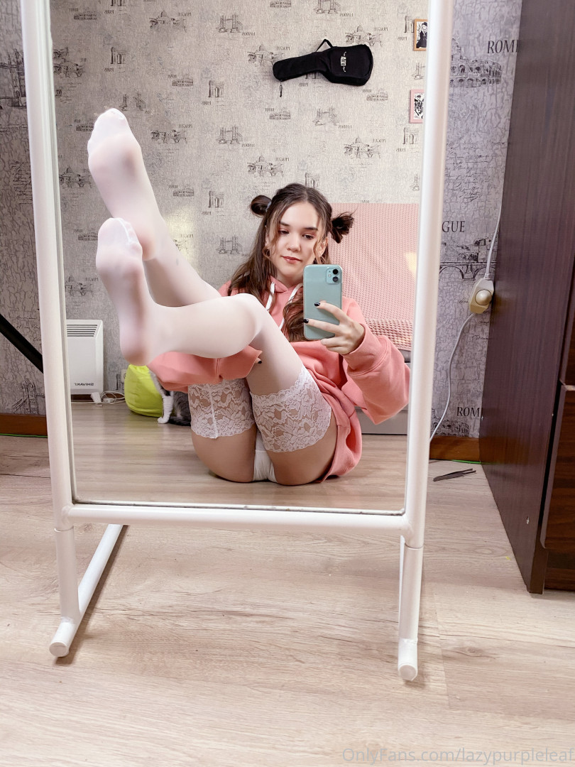 Photo by lazylittleleaf published on October 12,2023 03:43:28 - BestThots
