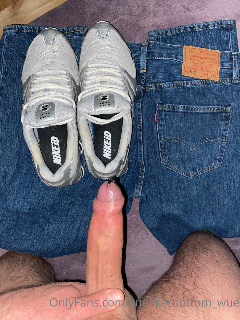 Photo by sneakerbottom_wue published on May 17,2023 21:00:44 - BestThots