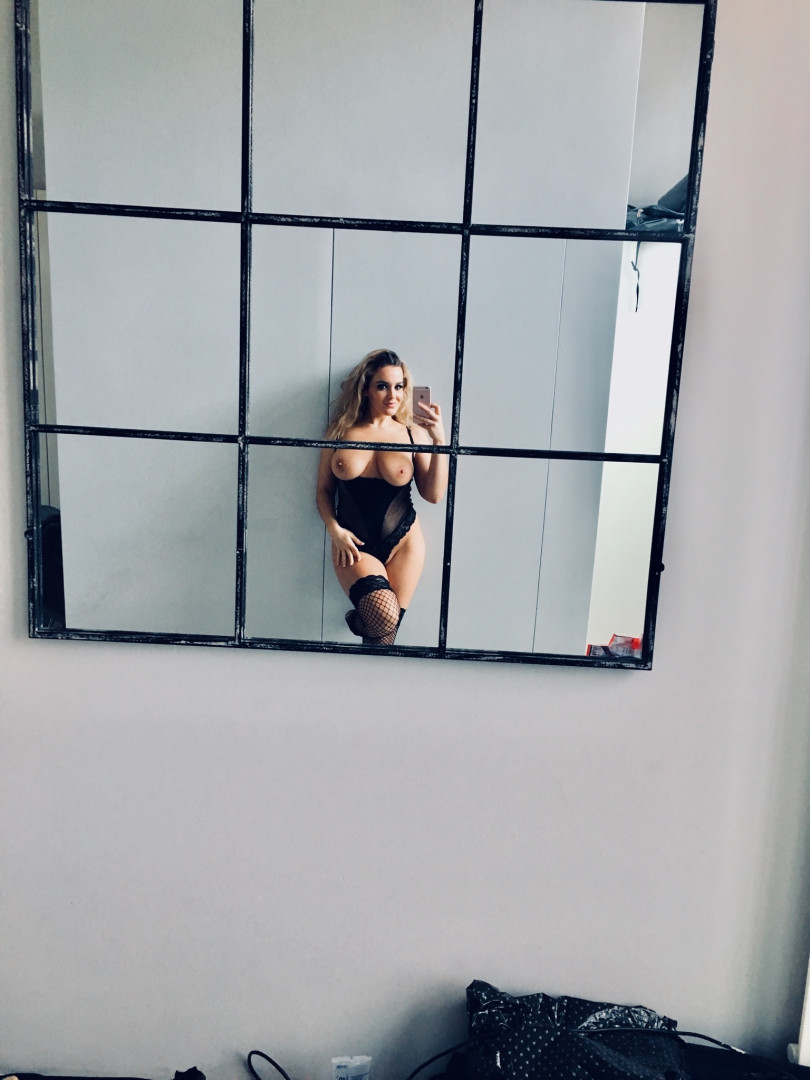 Photo by benicenatasha published on October 16,2023 22:23:18 - BestThots