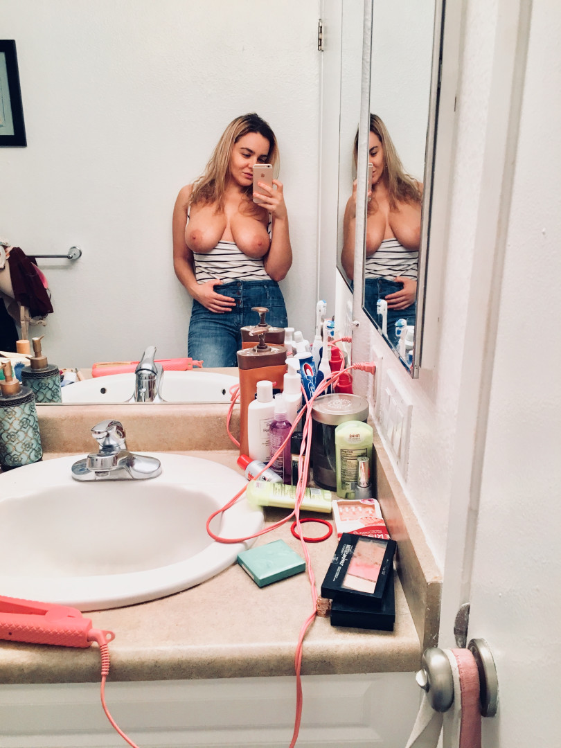 Photo by benicenatasha published on October 16,2023 22:40:01 - BestThots