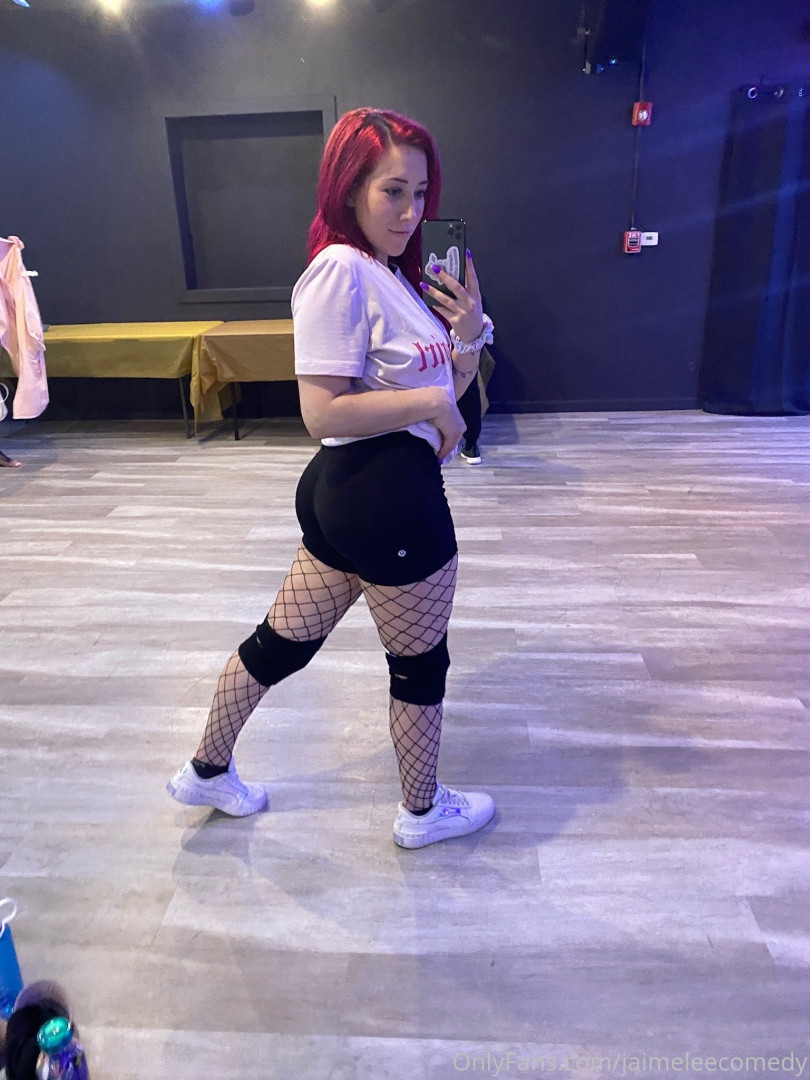 Photo by jaimeleecomedy published on August 7,2023 13:56:02 - BestThots