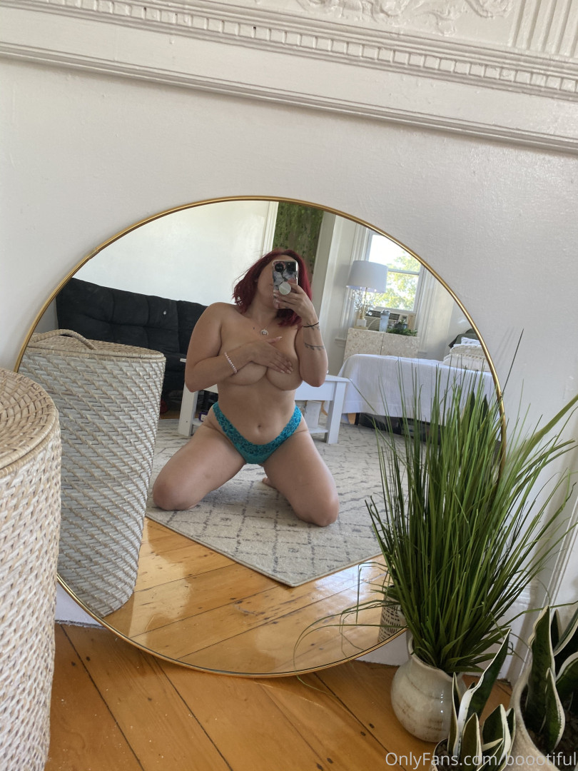 Photo by jaimeleecomedy published on August 7,2023 14:02:20 - BestThots