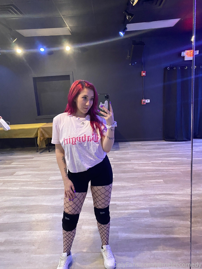 Photo by jaimeleecomedy published on August 7,2023 14:28:54 - BestThots