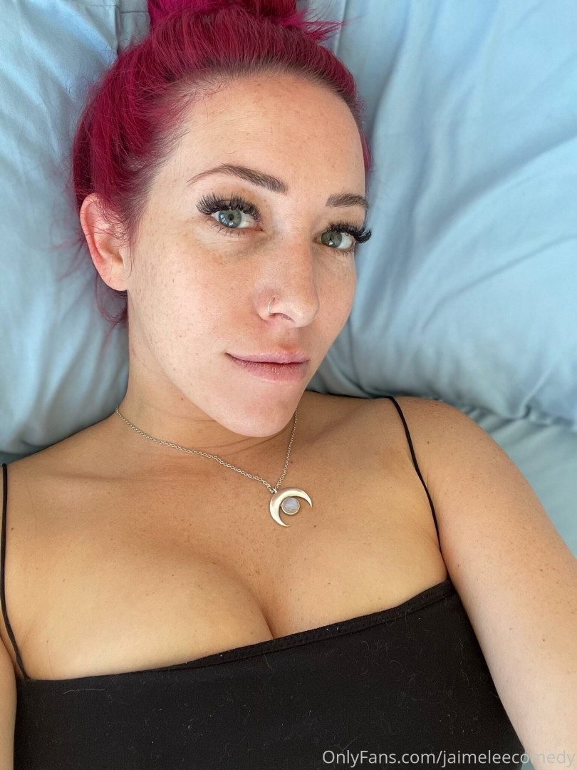 Photo by jaimeleecomedy published on August 7,2023 14:33:33 - BestThots