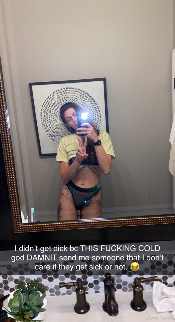 Photo by awwshuxxx published on June 11,2023 08:56:40 - BestThots