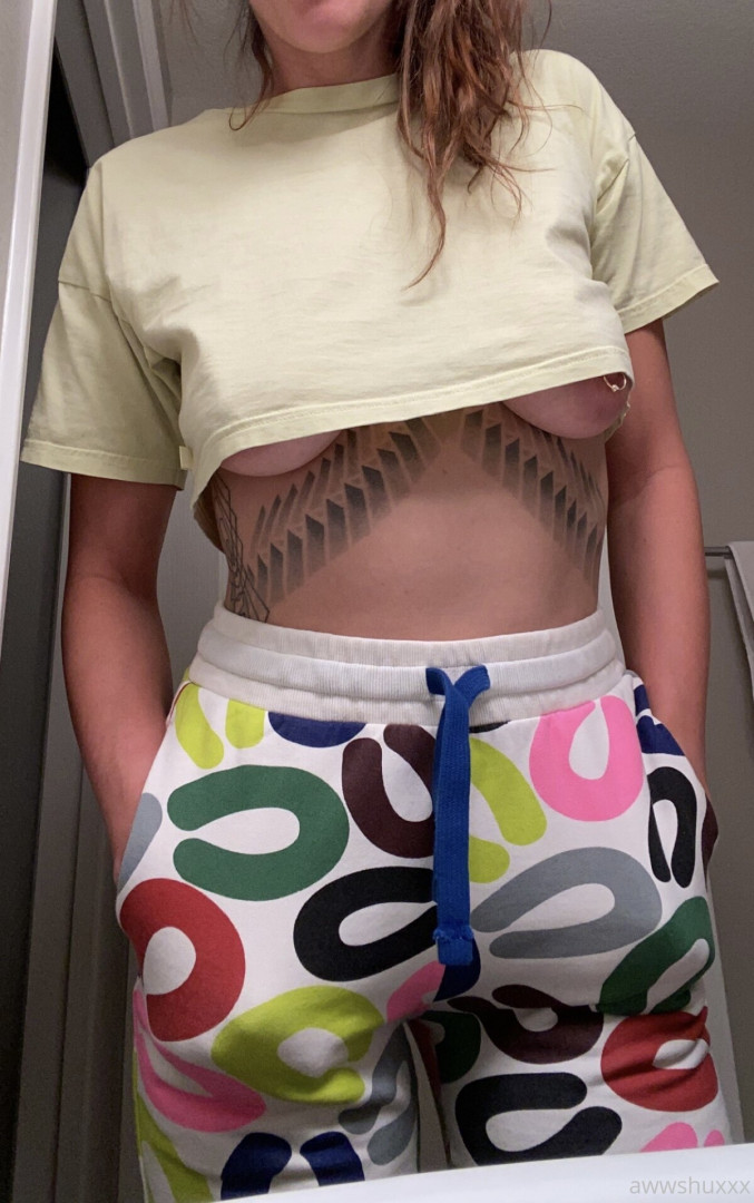 Photo by awwshuxxx published on June 11,2023 08:58:49 - BestThots