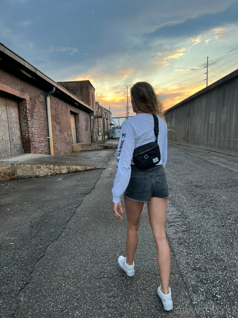 Photo by awwshuxxx published on June 11,2023 09:00:26 - BestThots