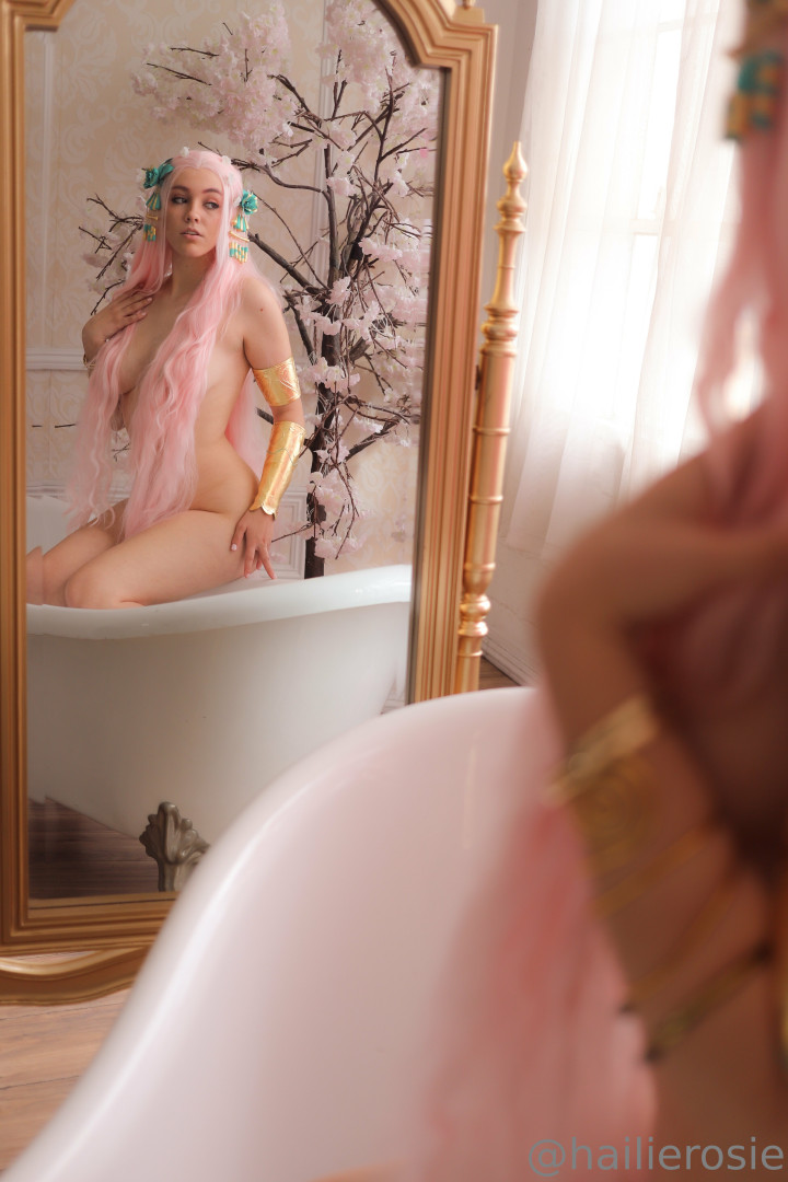 Photo by hailierosie published on June 27,2023 19:37:20 - BestThots