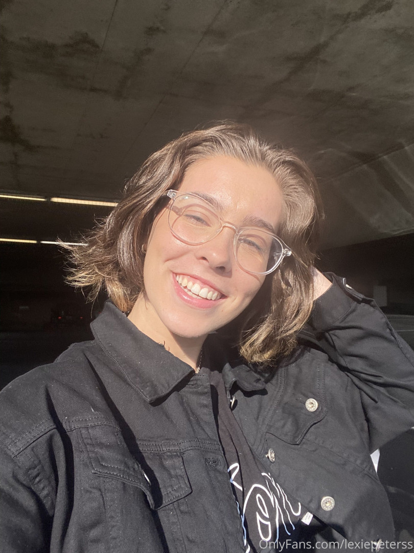 Photo by lexiepeterss published on October 11,2023 14:59:16 - BestThots