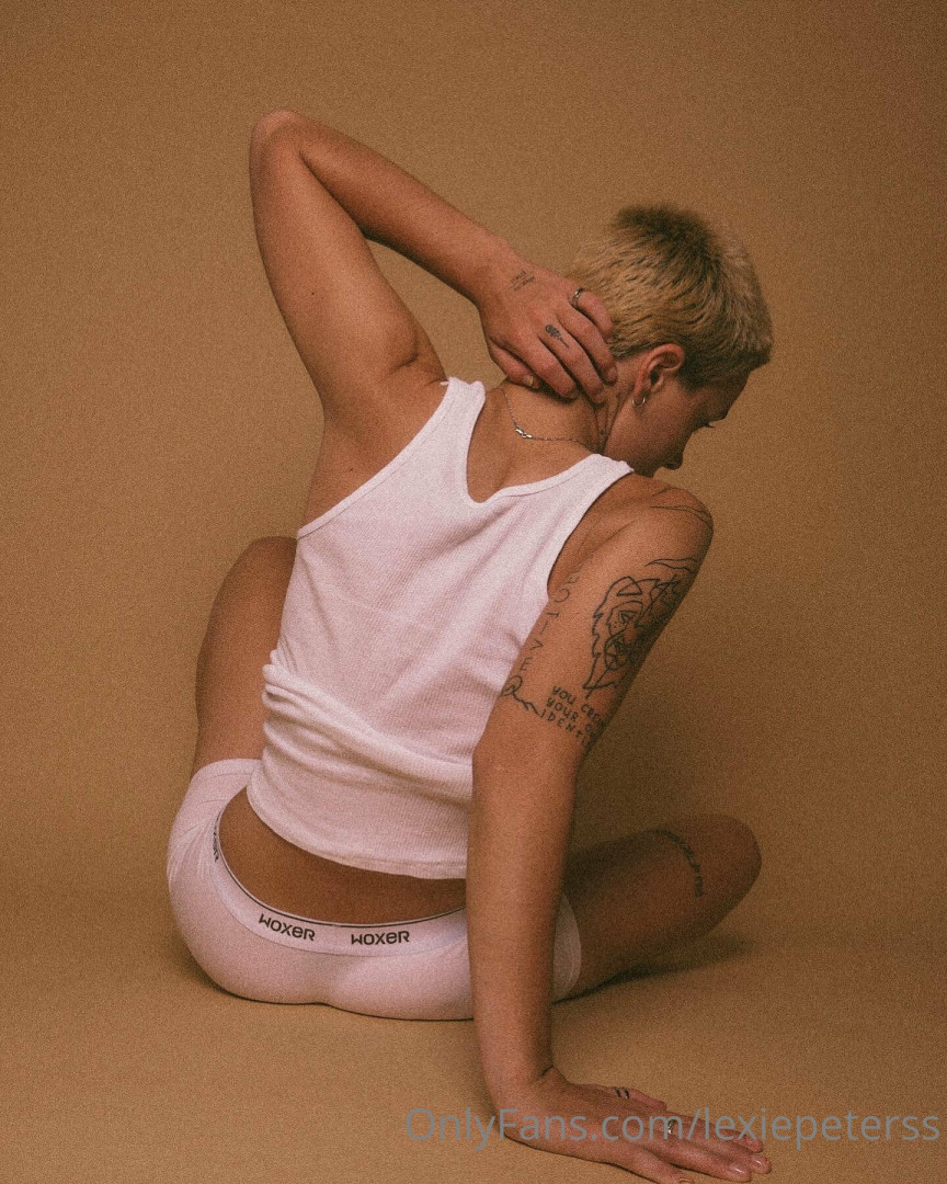 Photo by lexiepeterss published on October 11,2023 17:01:45 - BestThots