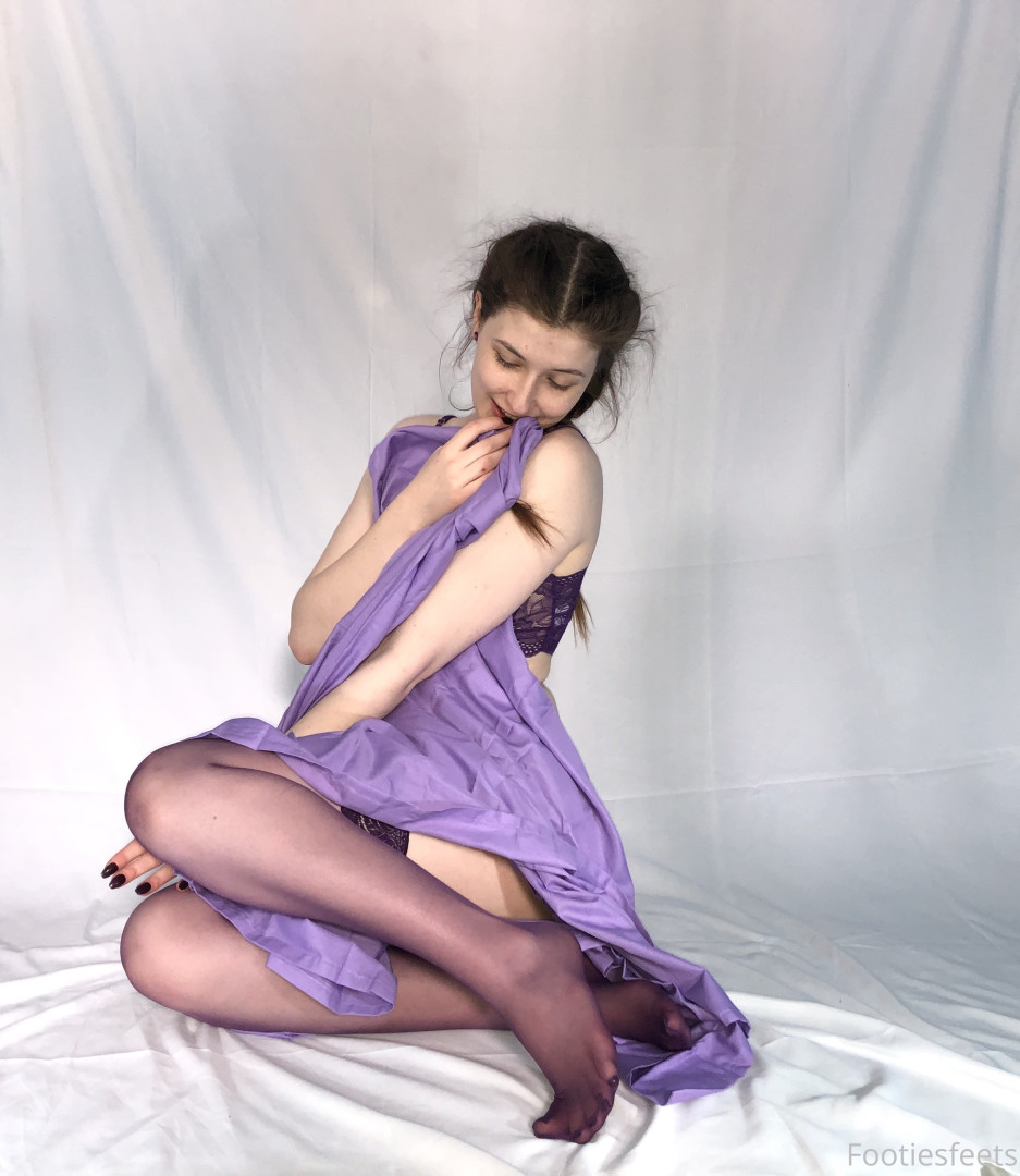 Photo by footiesfeets published on January 15,2024 03:28:04 - BestThots