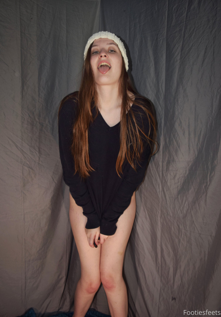 Photo by footiesfeets published on January 15,2024 03:37:32 - BestThots
