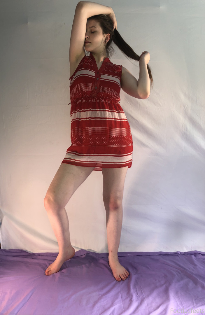 Photo by footiesfeets published on January 15,2024 03:37:50 - BestThots