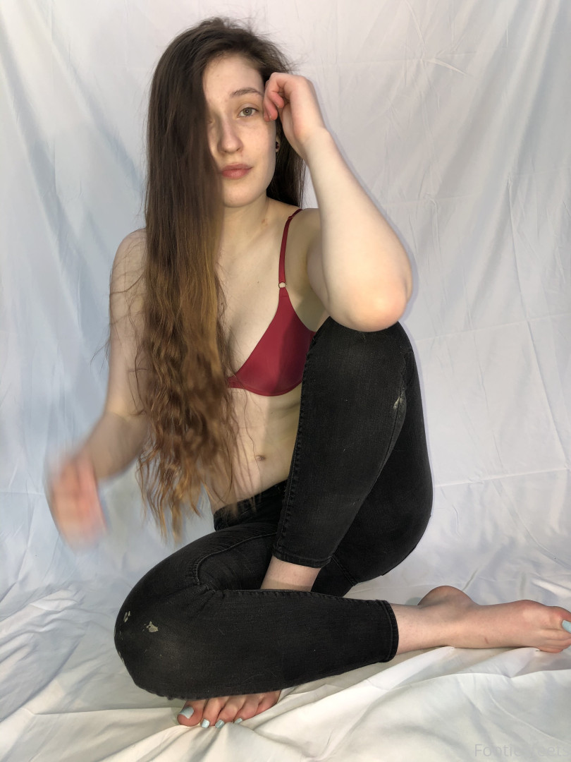 Photo by footiesfeets published on January 15,2024 03:37:58 - BestThots