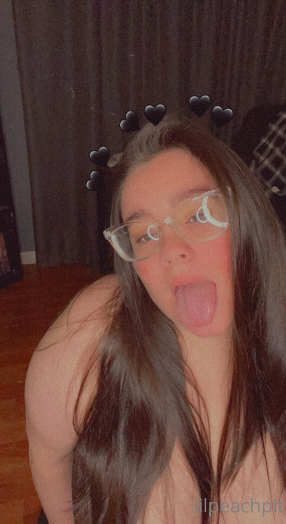 Photo by lilpeachpit published on May 22,2023 18:24:03 - BestThots