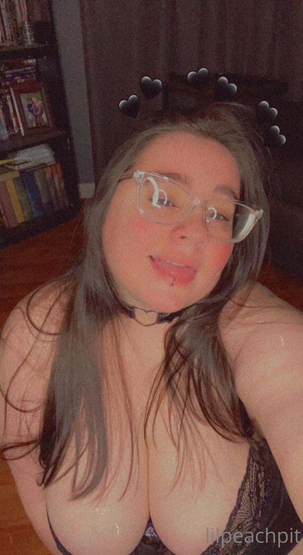 Photo by lilpeachpit published on May 22,2023 18:25:03 - BestThots