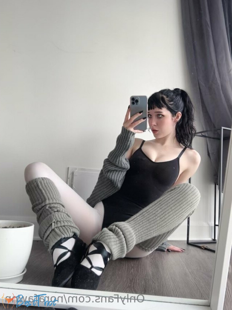 Photo by norafawnn published on December 15,2024 18:05:07 - BestThots