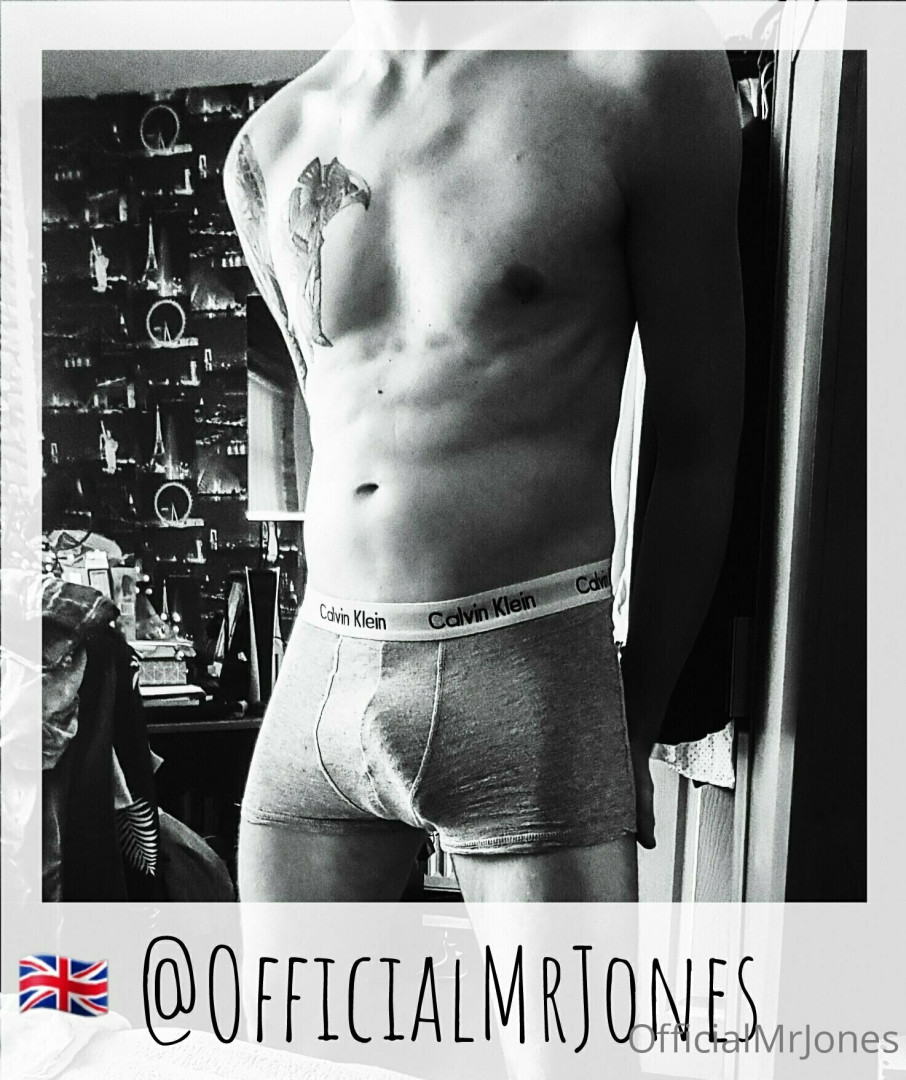 Photo by banginpromos published on July 19,2023 15:11:59 - BestThots