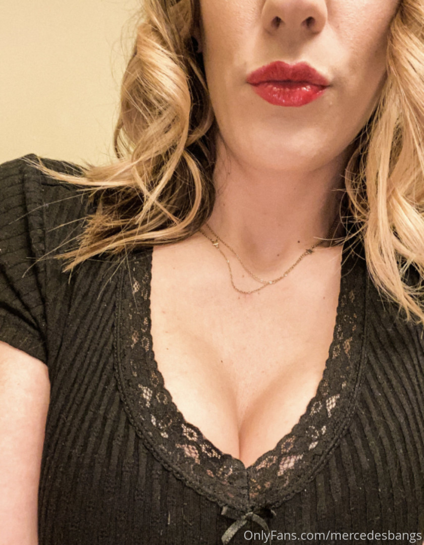 Photo by banginpromos published on July 19,2023 19:30:33 - BestThots