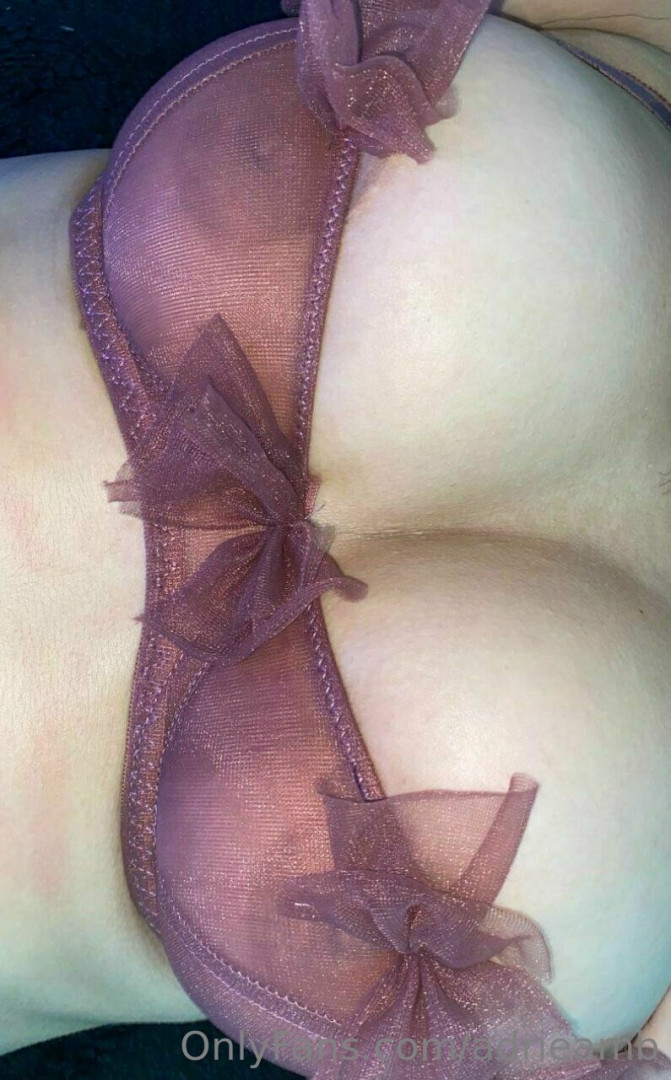 Photo by adrieamb published on November 20,2023 05:41:09 - BestThots