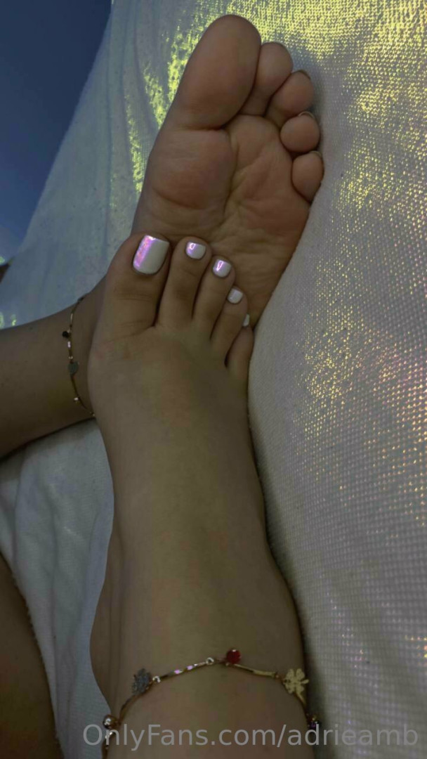 Photo by adrieamb published on November 20,2023 05:41:23 - BestThots